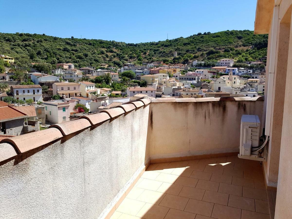 Su Pranu Hotel Onifai Bagian luar foto